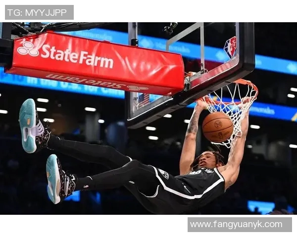 坎宁安大风车扣篮助活塞登顶东部