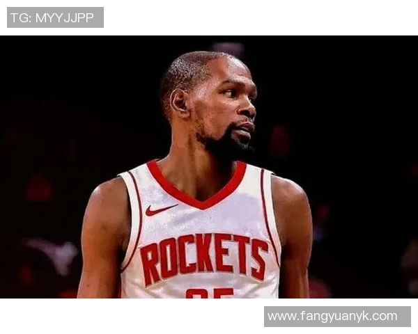 爱德华兹:詹姆斯和杜兰特已经是过气的老家伙,经常找他们刷信心